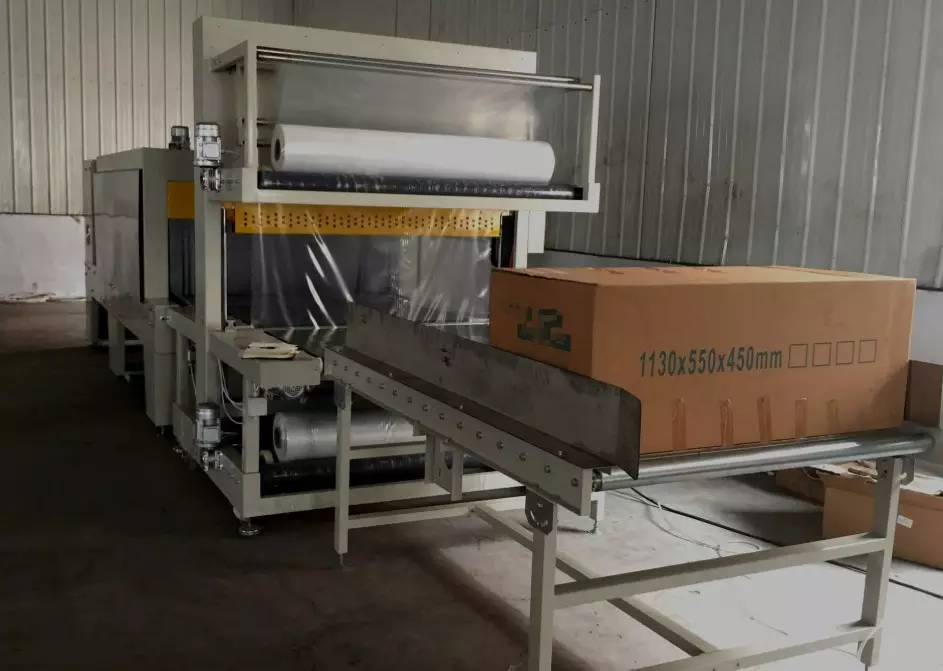 Dây chuyền bọc màng, co màng tấm ván nhựa PVC kích thước lớn tự động PS-EBS-6540 + PS-BSE-5540