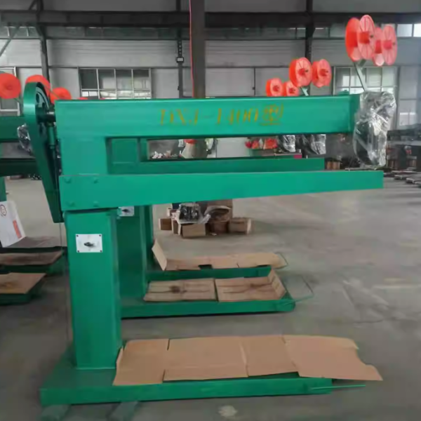 ĐÓNG GHIM THÙNG CARTON DXJ 1400