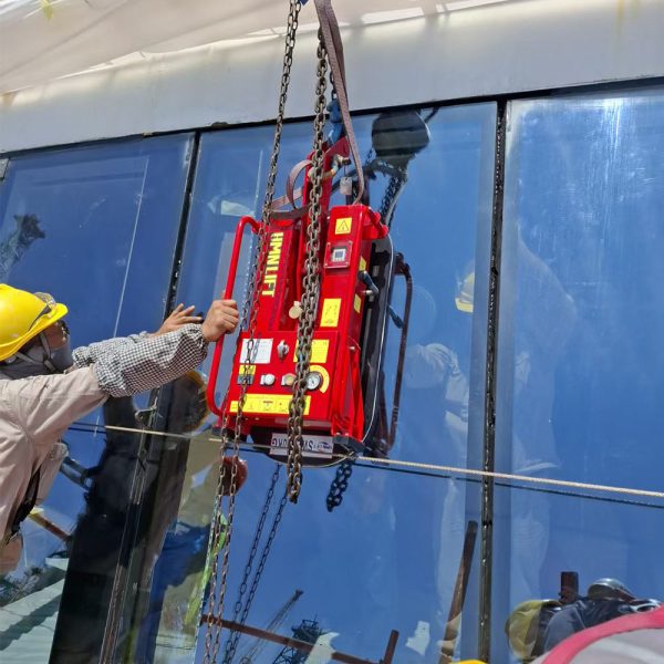 Máy hít, nâng hạ kính trong thi công, hít kính tải trong từ 500- 750kg