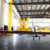THIẾT BỊ NÂNG HẠ THÉP TẤM KIM LOẠI BẰNG CHÂN KHÔNG TẢI TRỌNG 2000KG